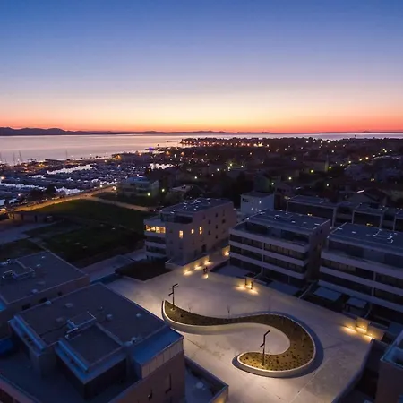 Luxury Kortina Apartament Zadar