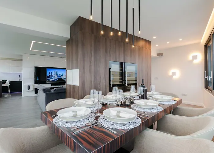 דירה Luxury Kortina