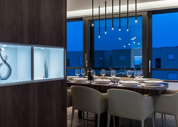 Luxury Kortina זאדאר